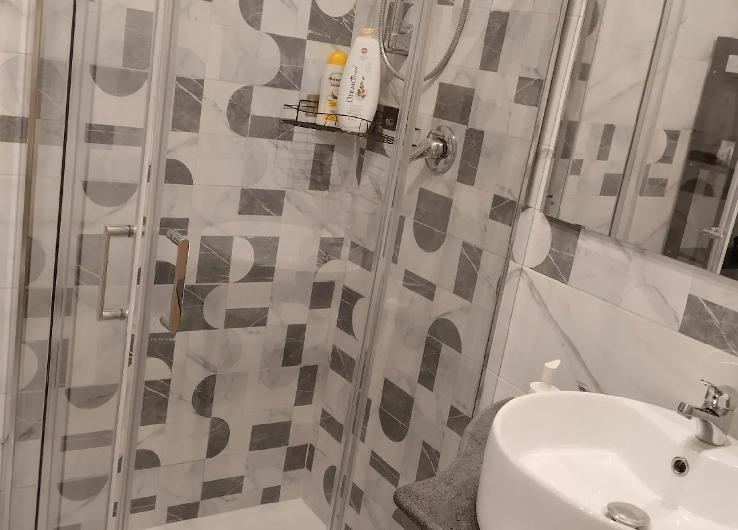 House Luroke Apartment Catania Italy