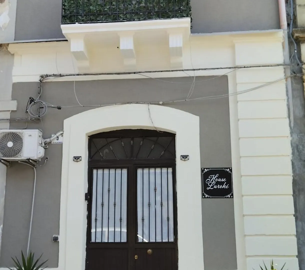 House Luroke Apartment Catania