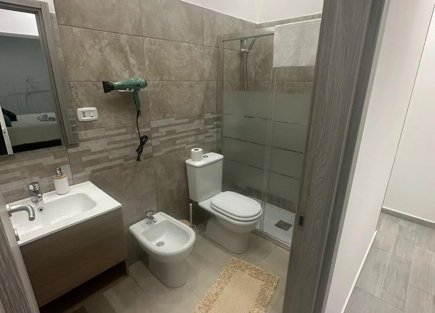 House Luroke Apartment Catania