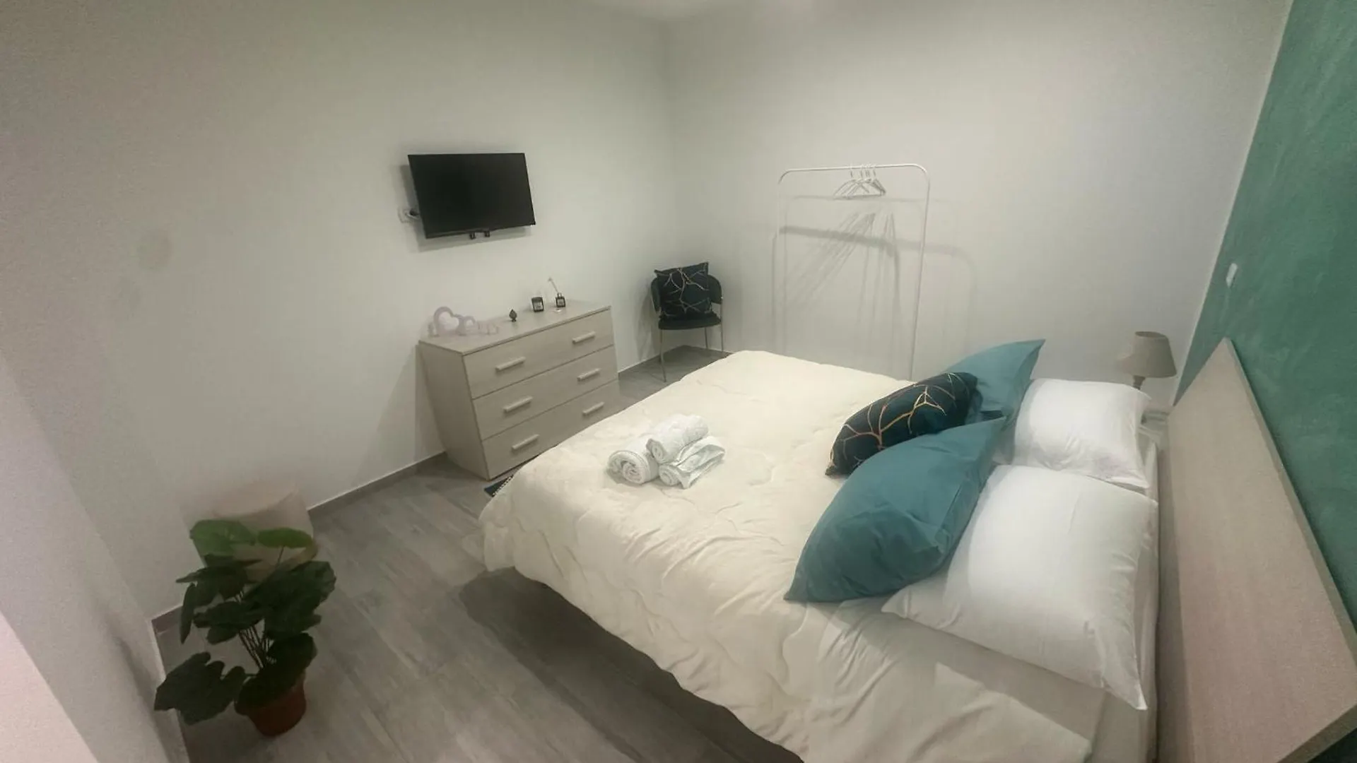 House Luroke Apartment Catania